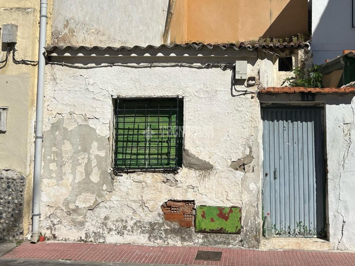 Vista exterior de Piso en venta en Loeches