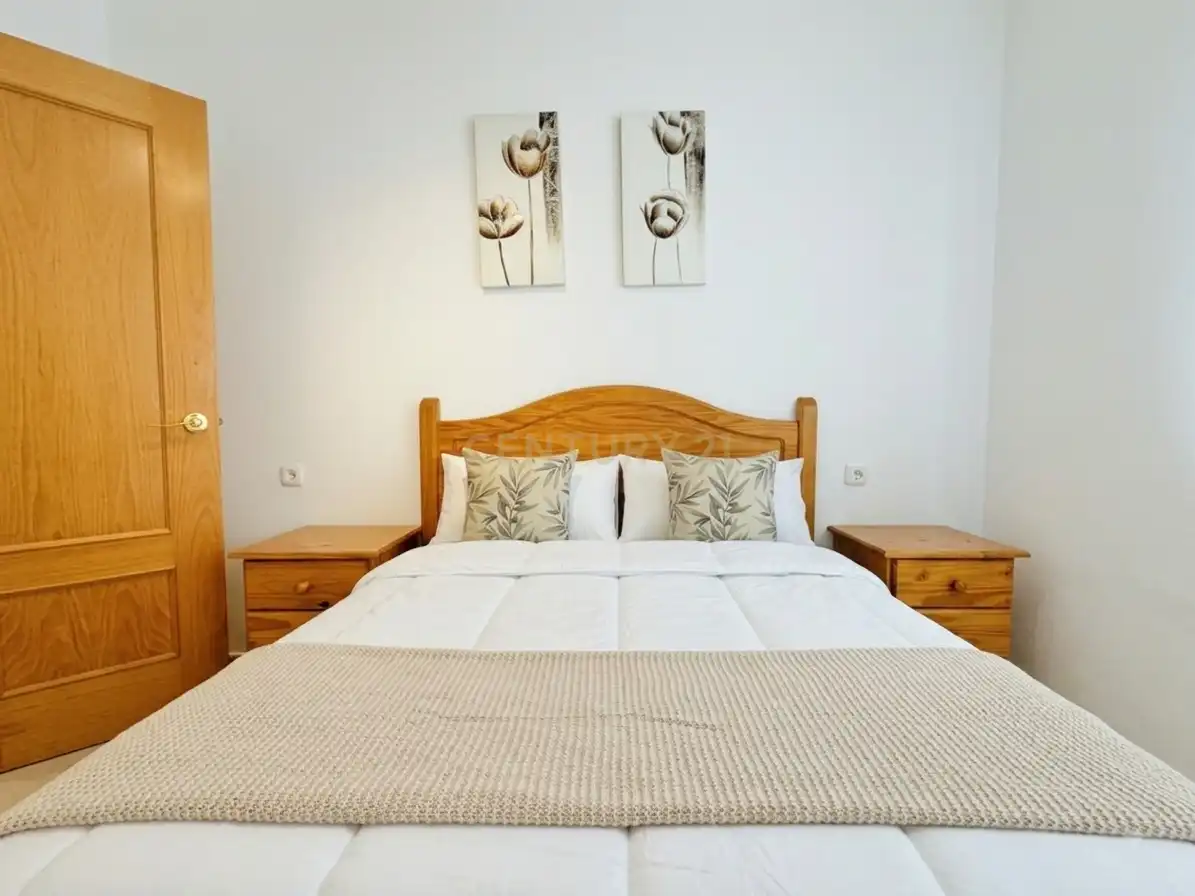 Apartamento con piscina en venta en Almerimar, imagen 11