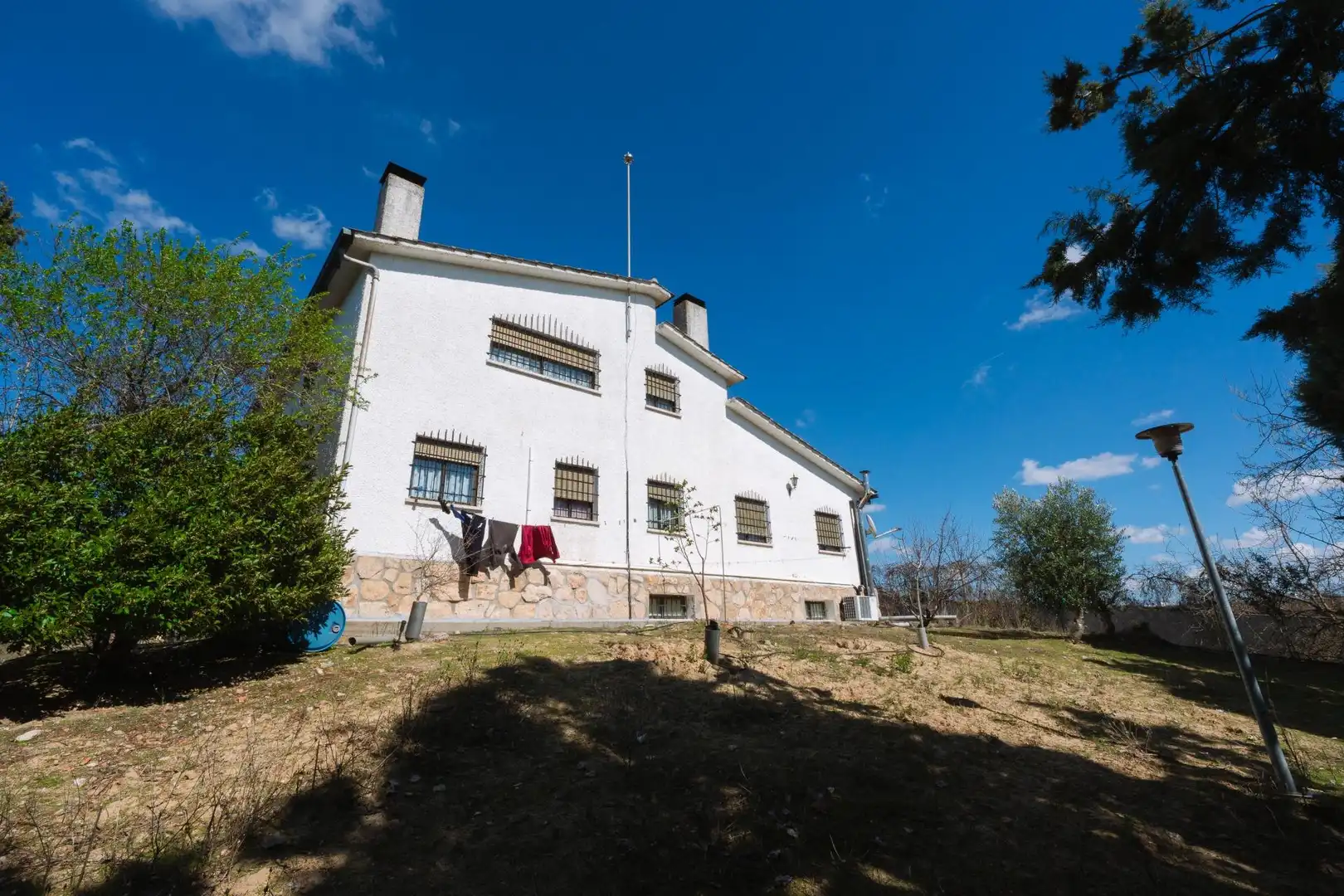 Vista exterior de Finca rústica en venda en Carranque amb Aire condicionat, Calefacció i Jardí privat