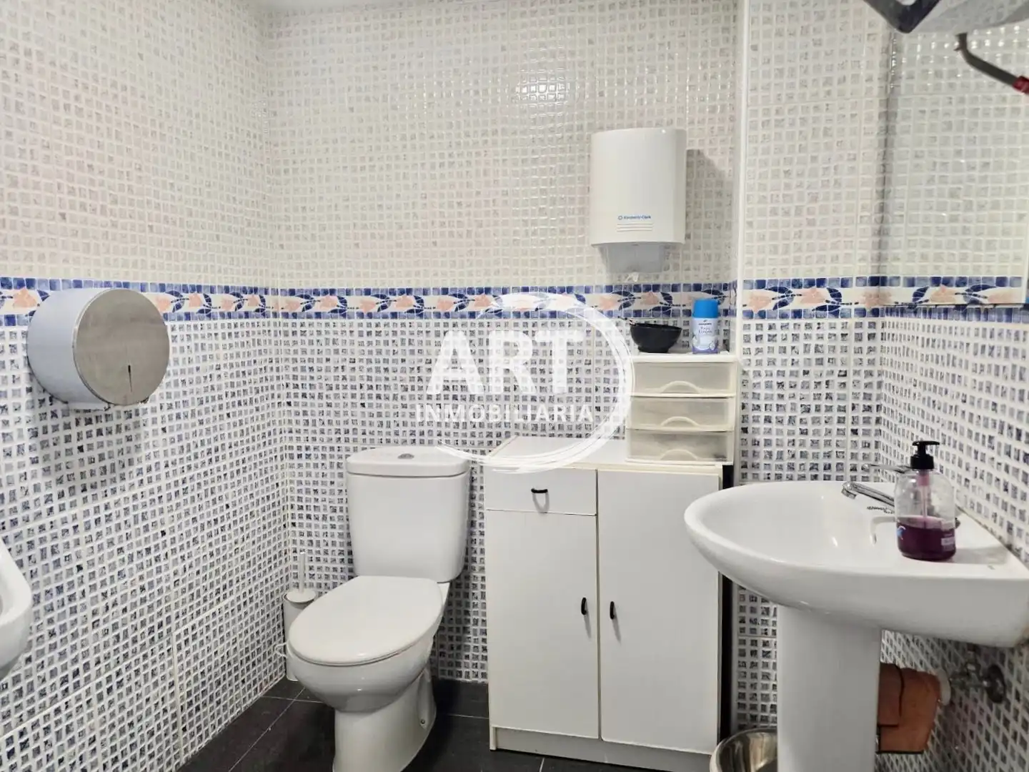 Bathroom of Commercial properties for sale in Bétera  with Air Conditioner
