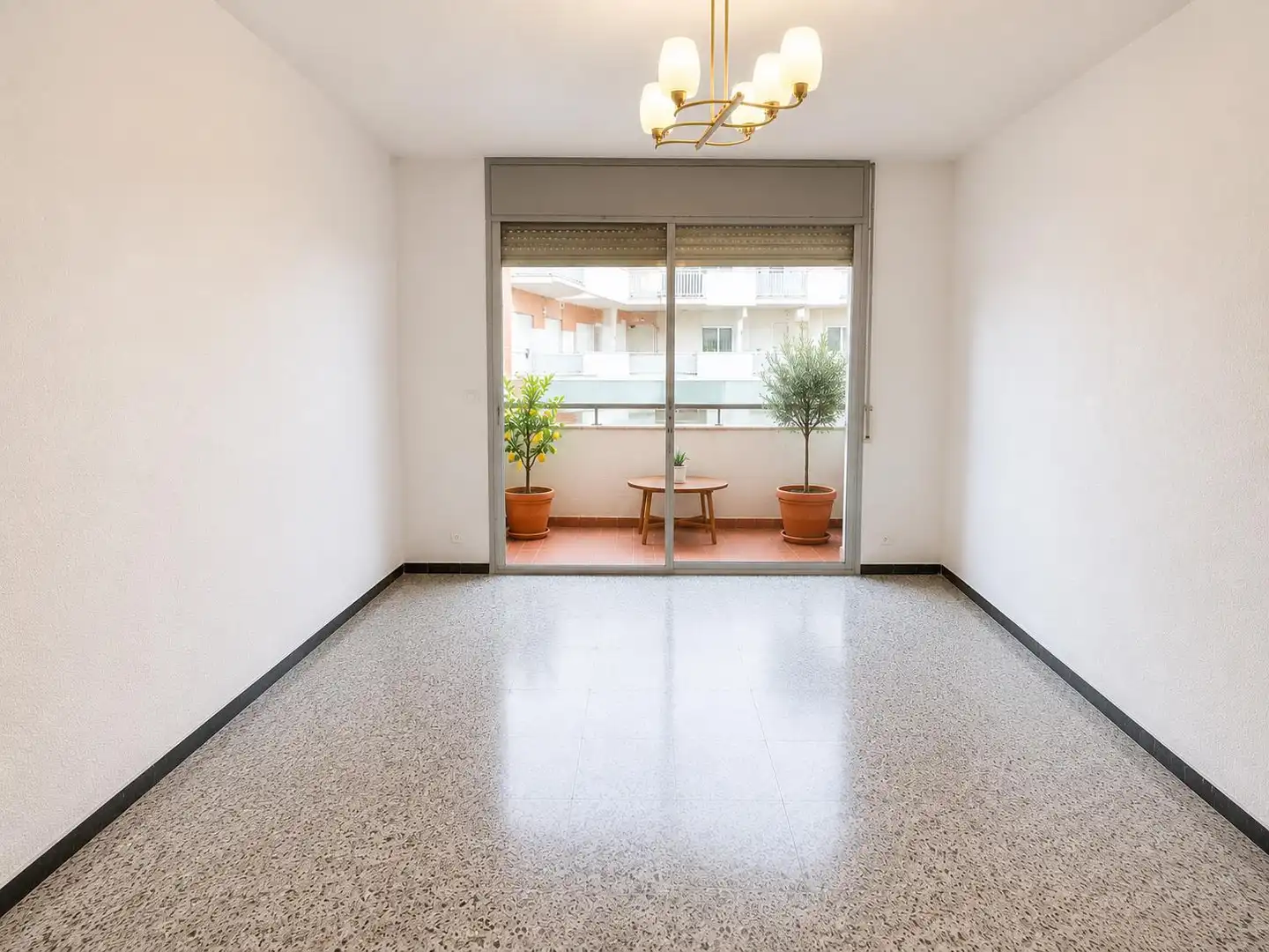 Flat for sale in Badalona  with Balcony