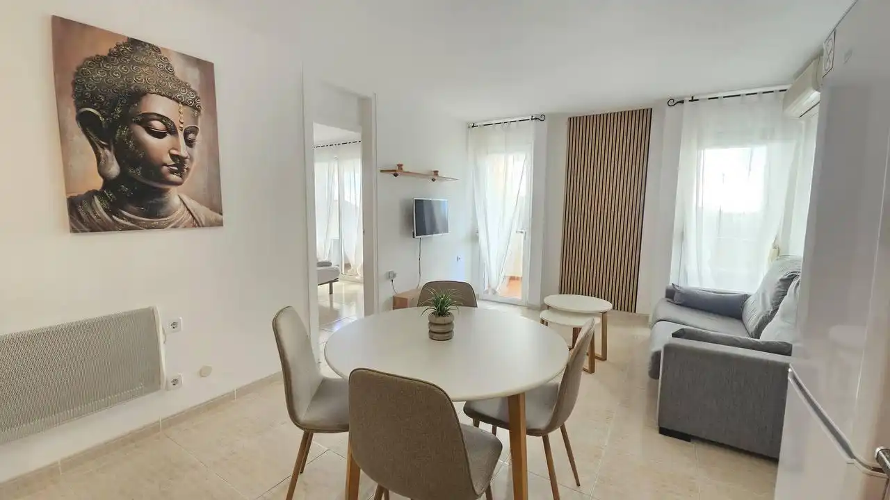 Sala de estar de Planta baja de alquiler en Roses con Aire acondicionado, Terraza y Amueblado