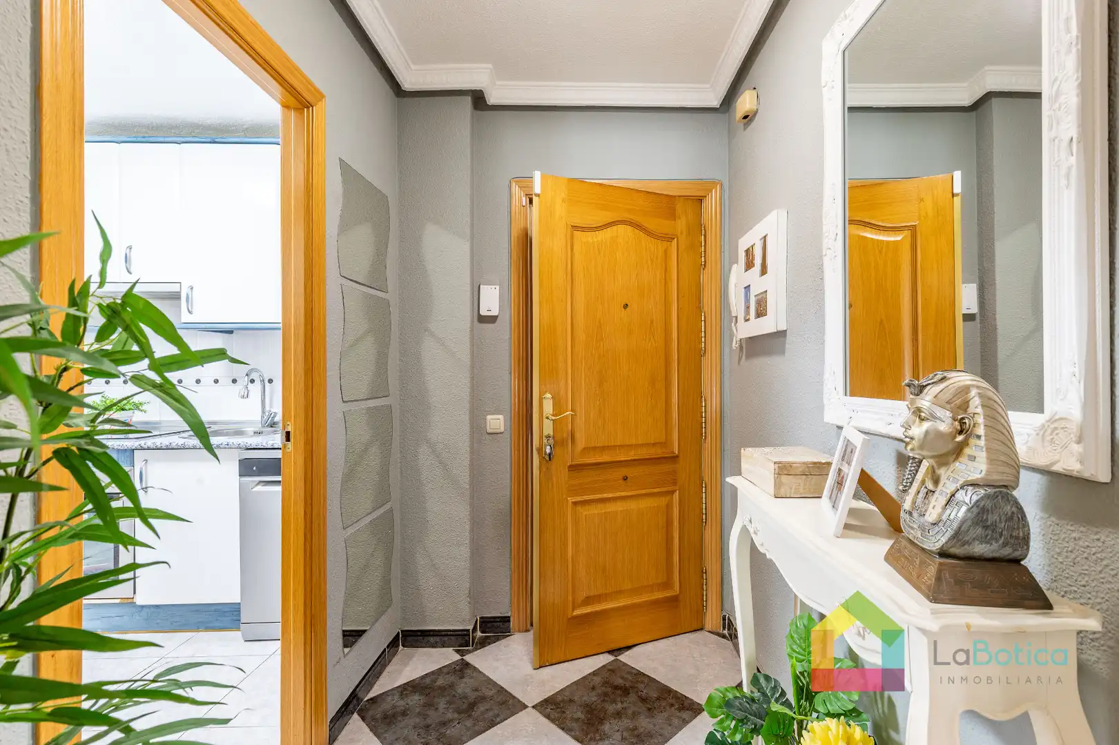 Piso en venta en Olías del Rey con Aire acondicionado, Calefacción y Piscina comunitaria