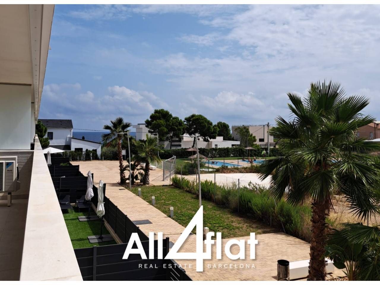Exterior view of Flat to rent in L'Ametlla de Mar   with Air Conditioner, Heating and Storage room