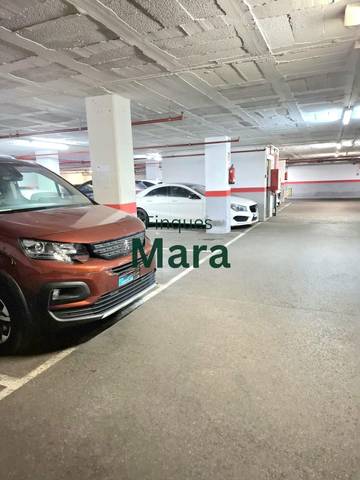 Garaje en Venta en Marianao