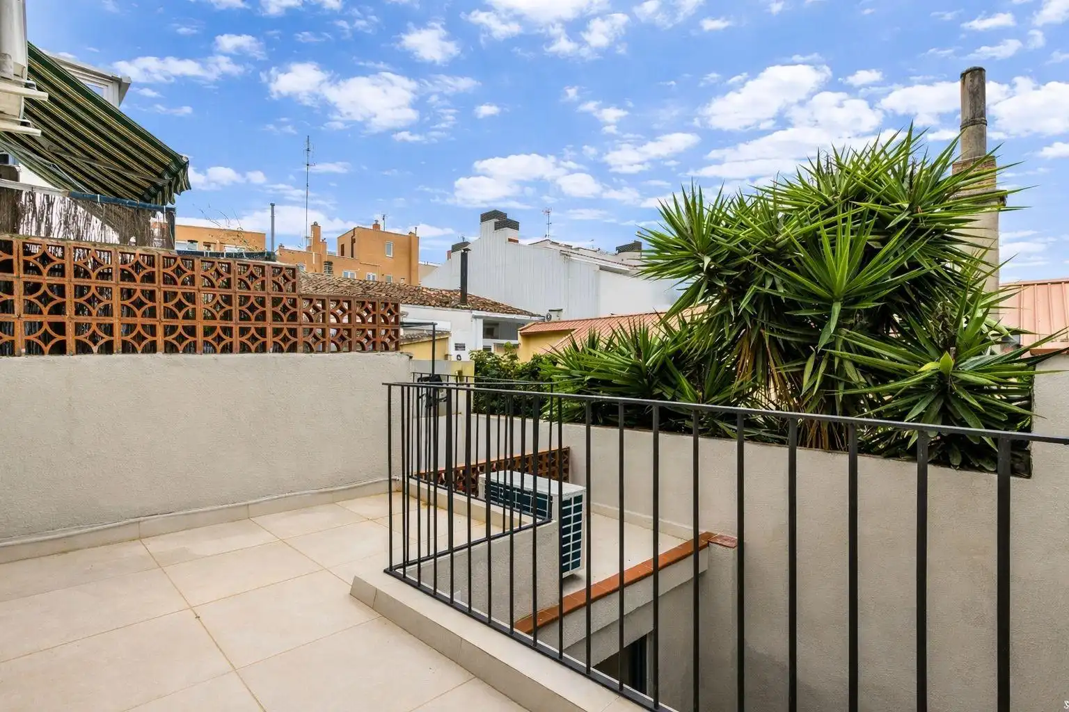 Terrace of Houses for sale in Sabadell  with Terrace, Storage room and Alarm