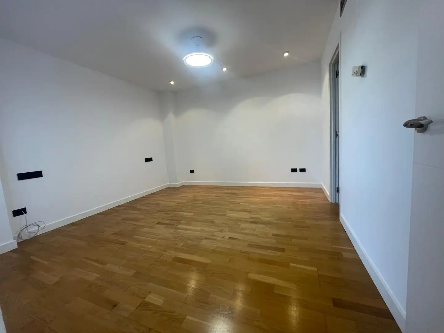 Attic for rent in Zaragoza  with Air Conditioner, Heating and Parquet flooring