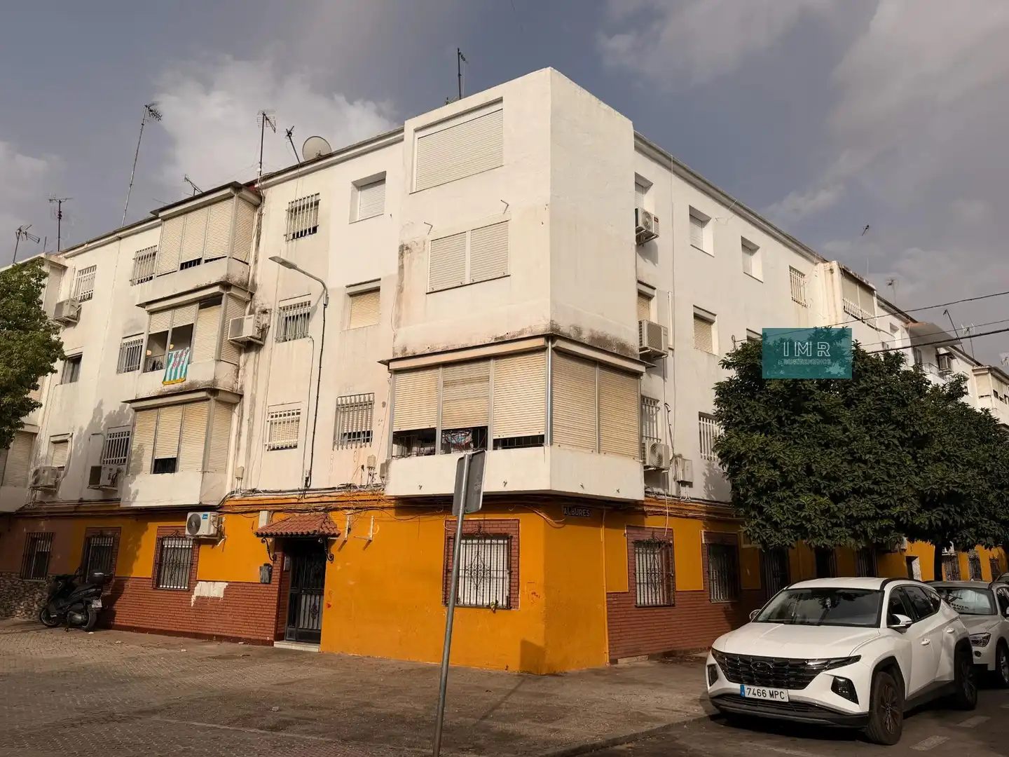 Vista exterior de Pis en venda en Sevilla
