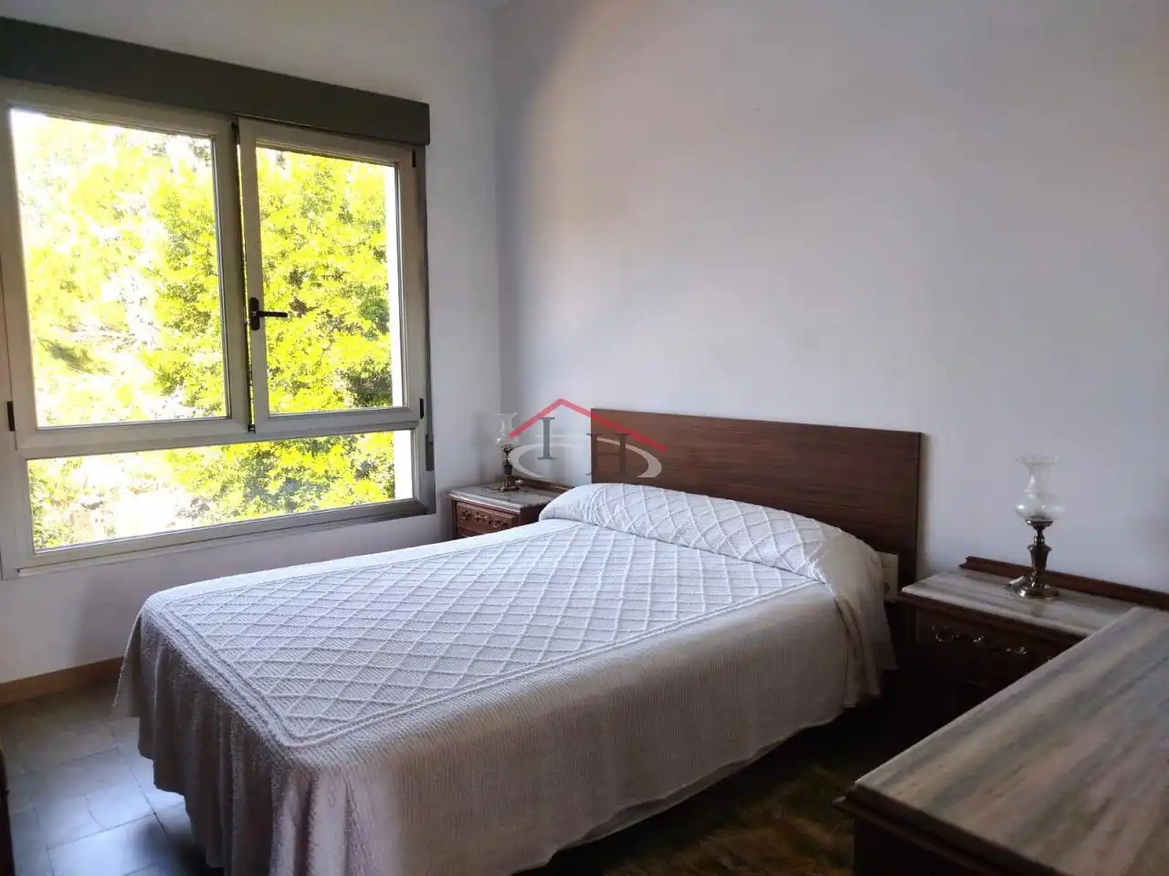 Dormitori de Casa o xalet en venda en Onzonilla amb Jardí privat i Traster