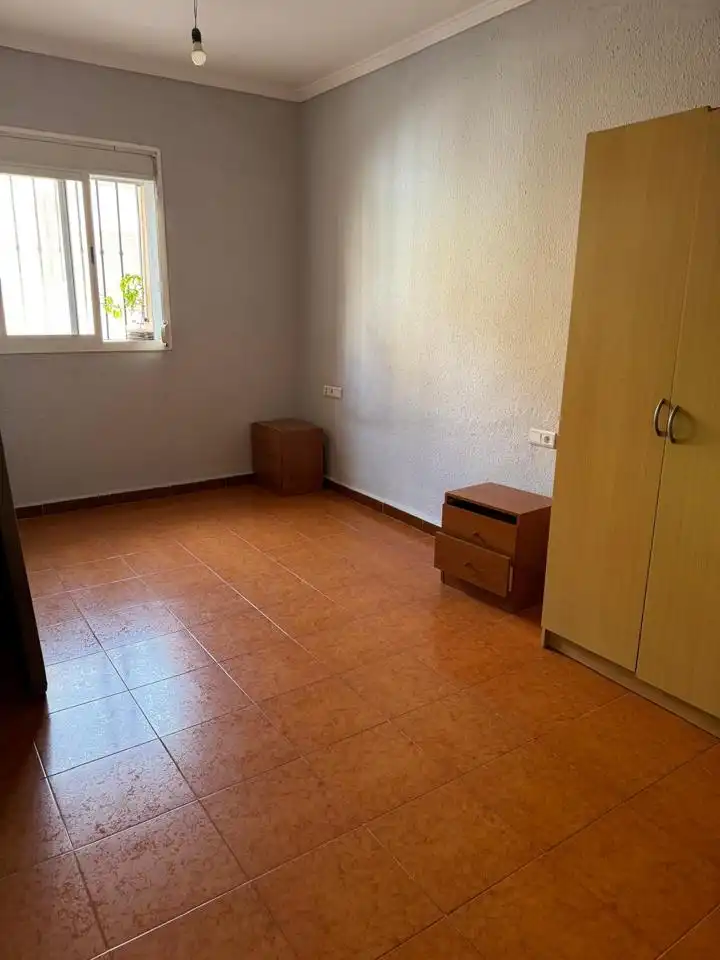 Habitación de Casa o chalet en venta en Melilla