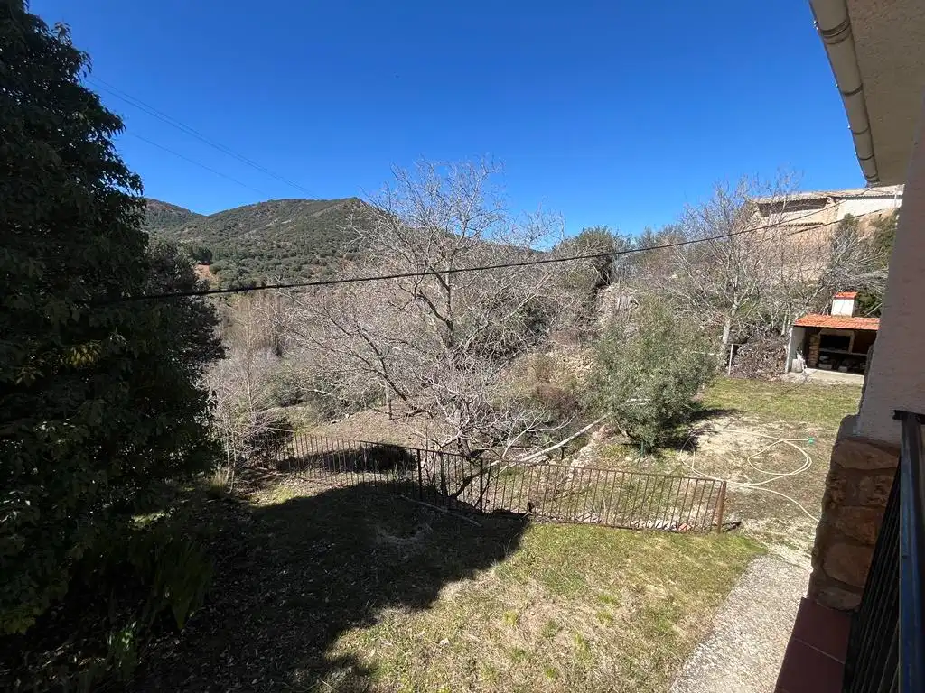 Finca rústica en venta en Vianos con Calefacción, Jardín privado y Trastero