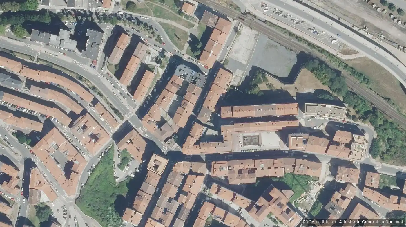 Piso en venta en Txabarri - La Unión - Vista Alegre, imagen 7