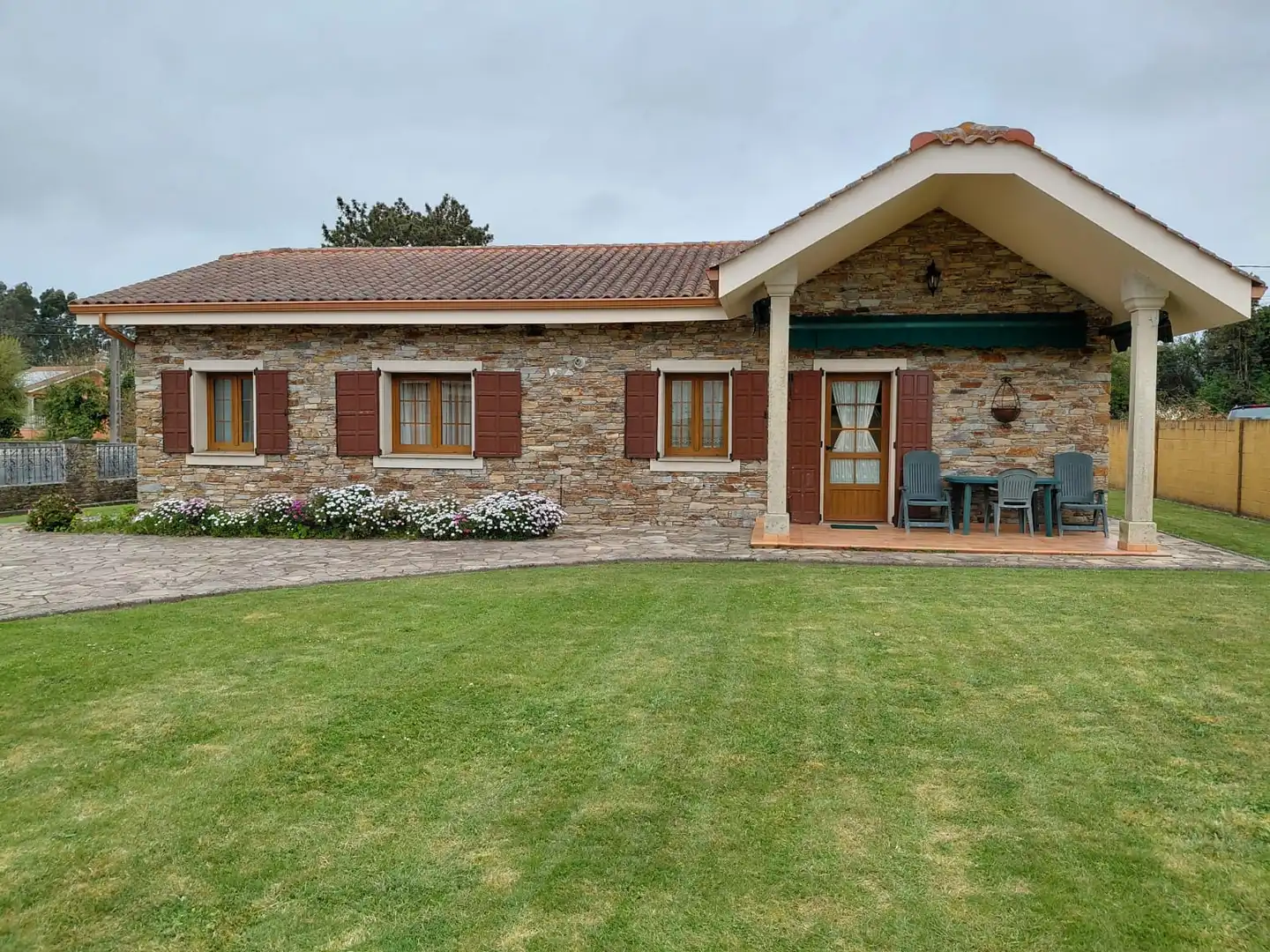 Chalet con jardín en venta en Lugar Pazos