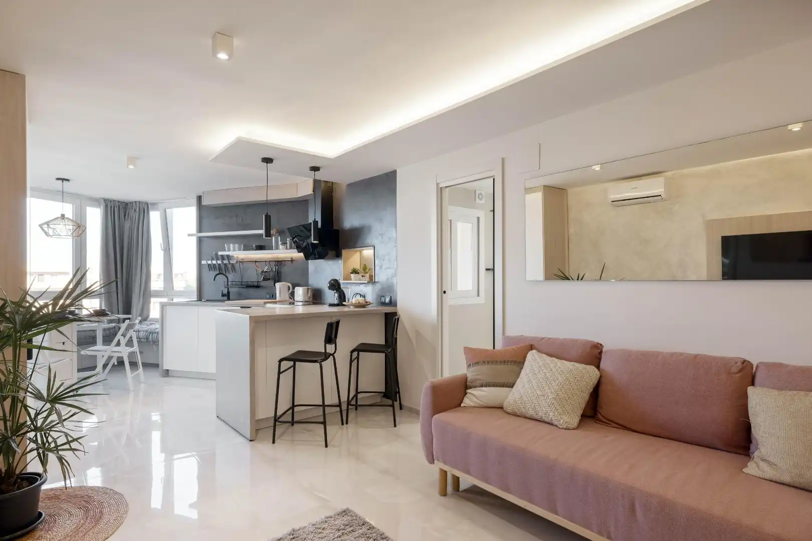 Wohnzimmer von Wohnung zum Verkauf in Mijas mit Privatgarten und Gemeinschaftspool