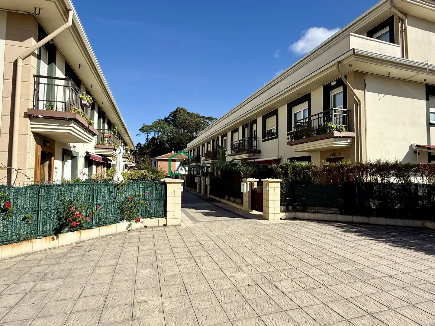 Exterior view of Houses for sale in Lemoiz, Bizkaia