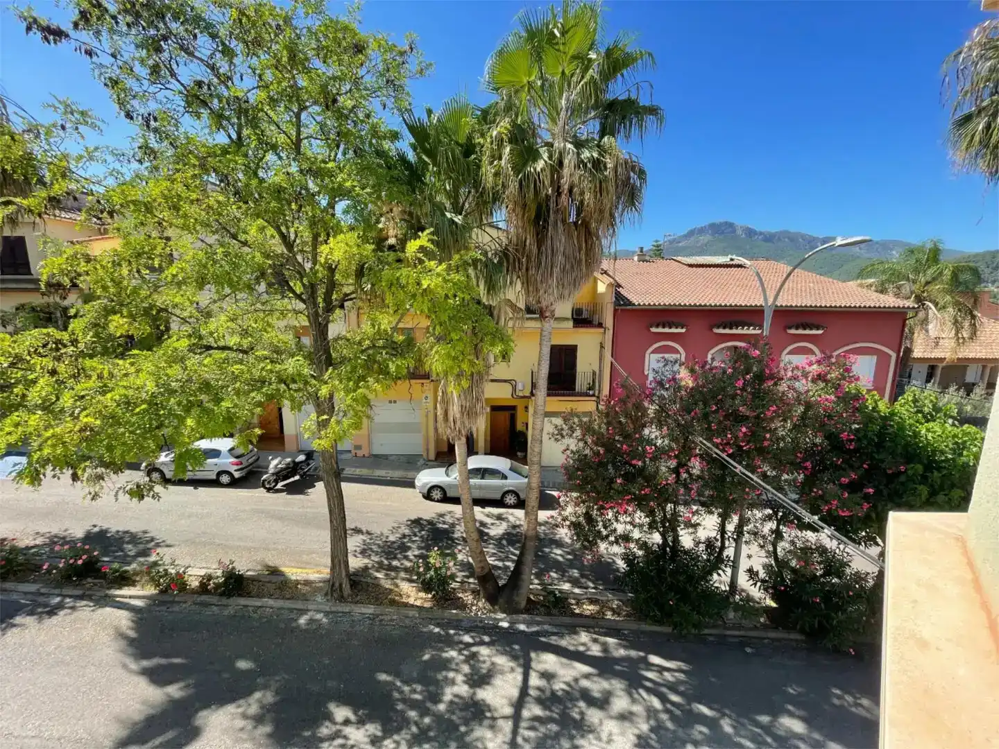 Vista exterior de Piso en venta en Castelló de Rugat con Aire acondicionado, Trastero y Amueblado