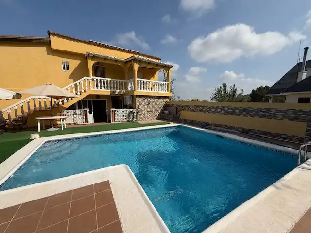 Piscina de Casa o chalet en venta en Alzira con Aire acondicionado, Jardín privado y Terraza