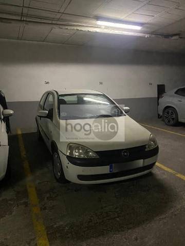 Garaje en Alquiler en Parque Alcosa