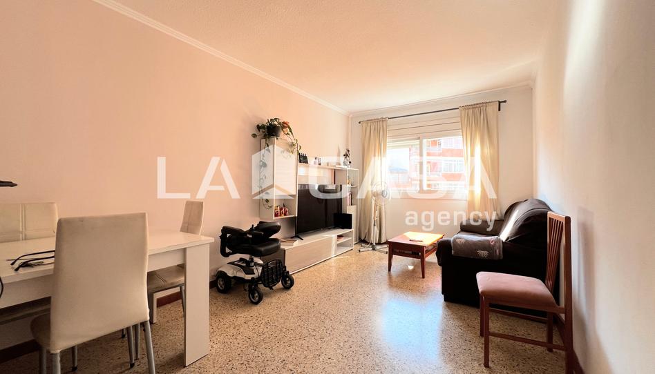 Foto 1 de Pis en venda a Llefià, Barcelona