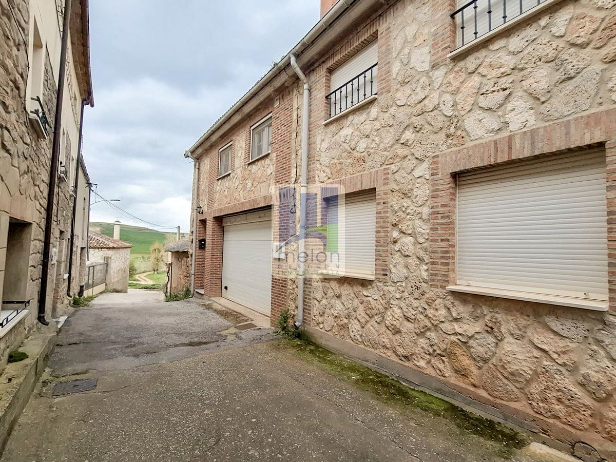 Casa o xalet en venda a RABE DE LAS CALZADAS, Rabé de las Calzadas