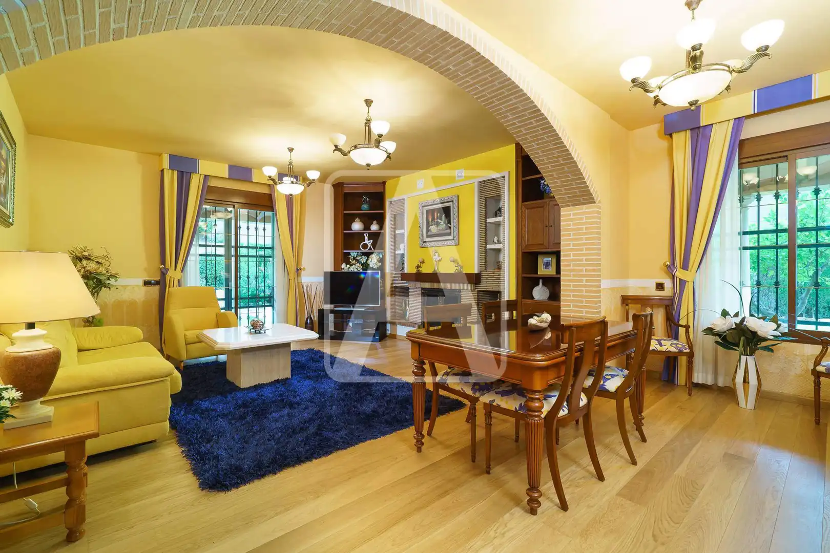 Chalet con piscina en venta en Marisol Park - Ortembach - Los Almendros, imagen 5