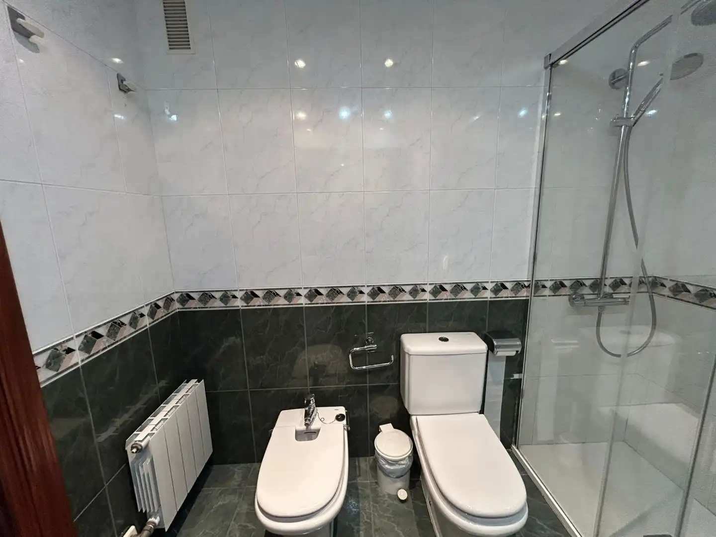Bathroom of Flat for rent in Nou Eixample Nord