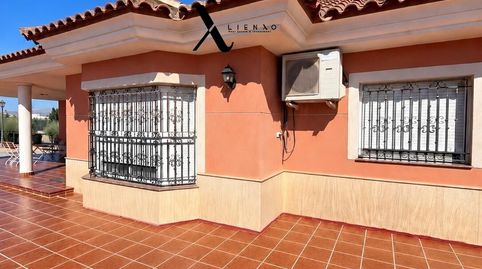 Chalet en Cazalla con 9.000m de Terreno.