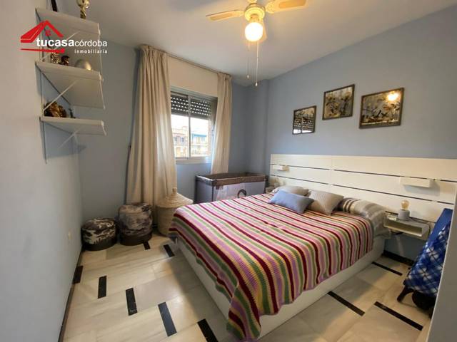 Piso en Venta en Huerta de la Reina - Trassierra