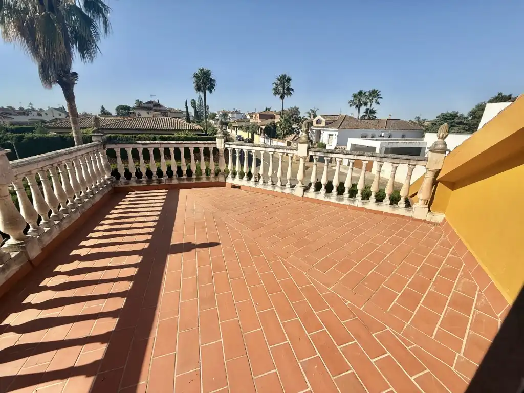 Terraza de Casa o chalet en venta en Mairena del Alcor con Amueblado y Balcón