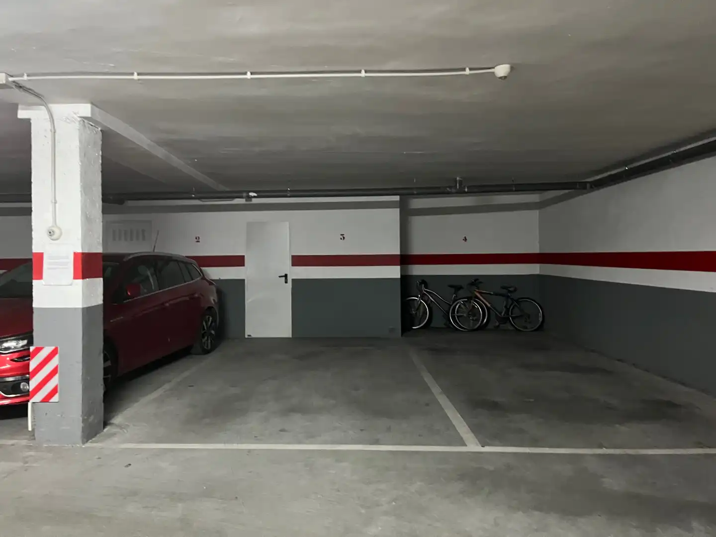 Parking of Flat for sale in Castellanos de Moriscos  with Heating, Parquet flooring and Furnished
