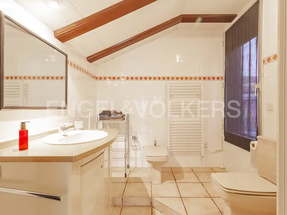 Baño de Casa o chalet en venta en Castellnou de Bages con Calefacción, Jardín privado y Piscina