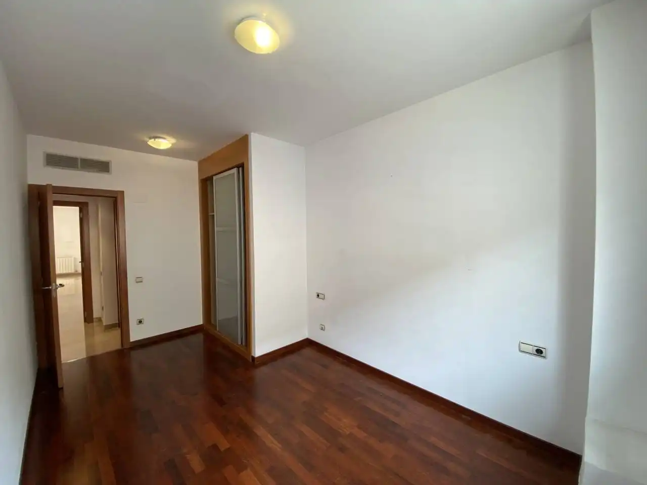 Pis en venda en Terrassa amb Aire condicionat, Calefacció i Parquet