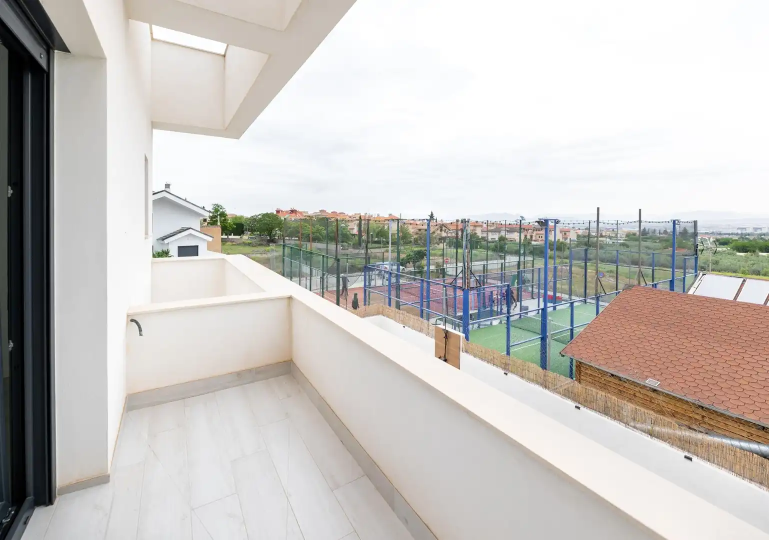 Terrassa de Casa o xalet en venda en La Zubia amb Terrassa i Piscina