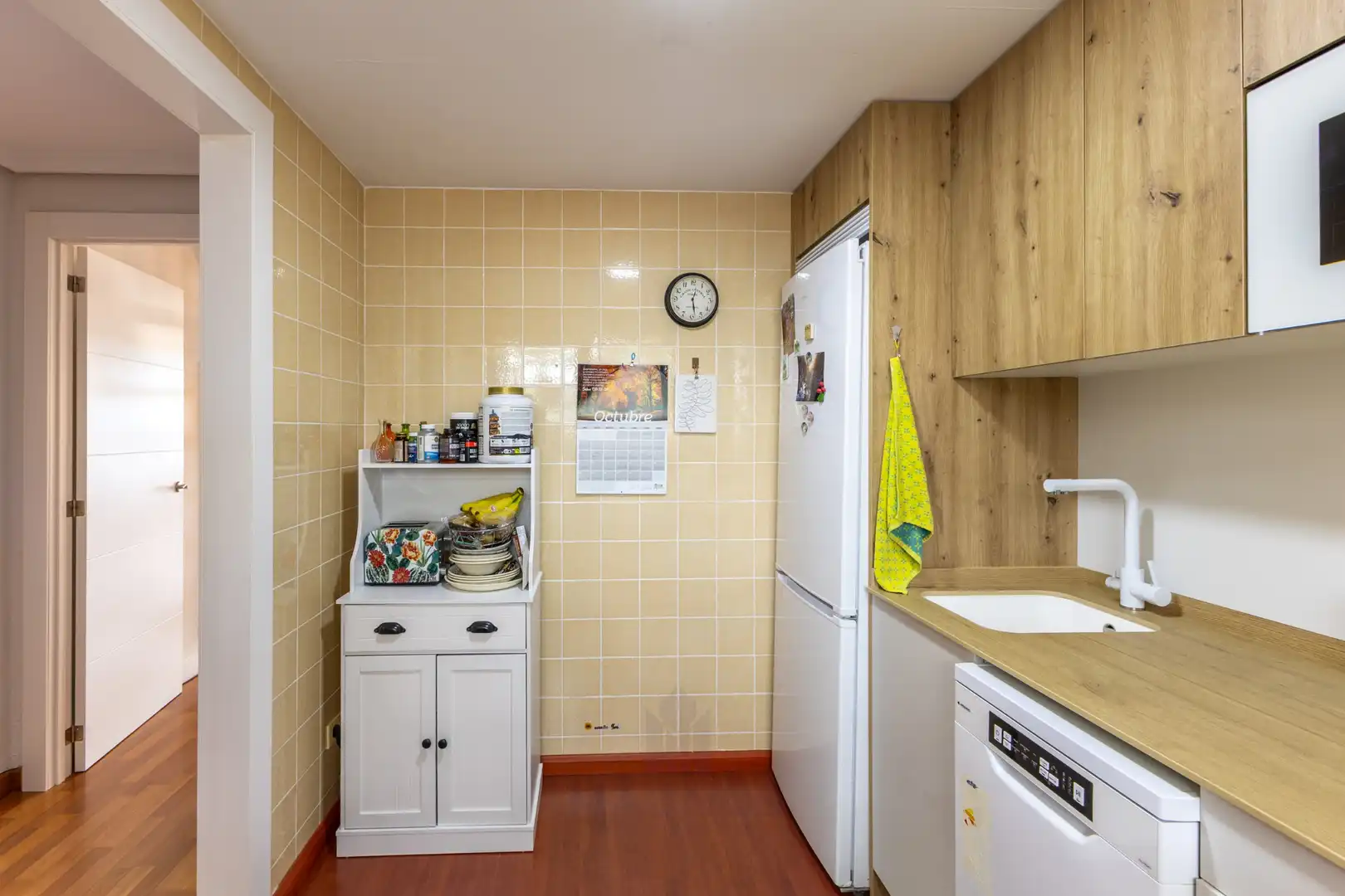 Cuina de Apartament en venda en Serra, Valencia
