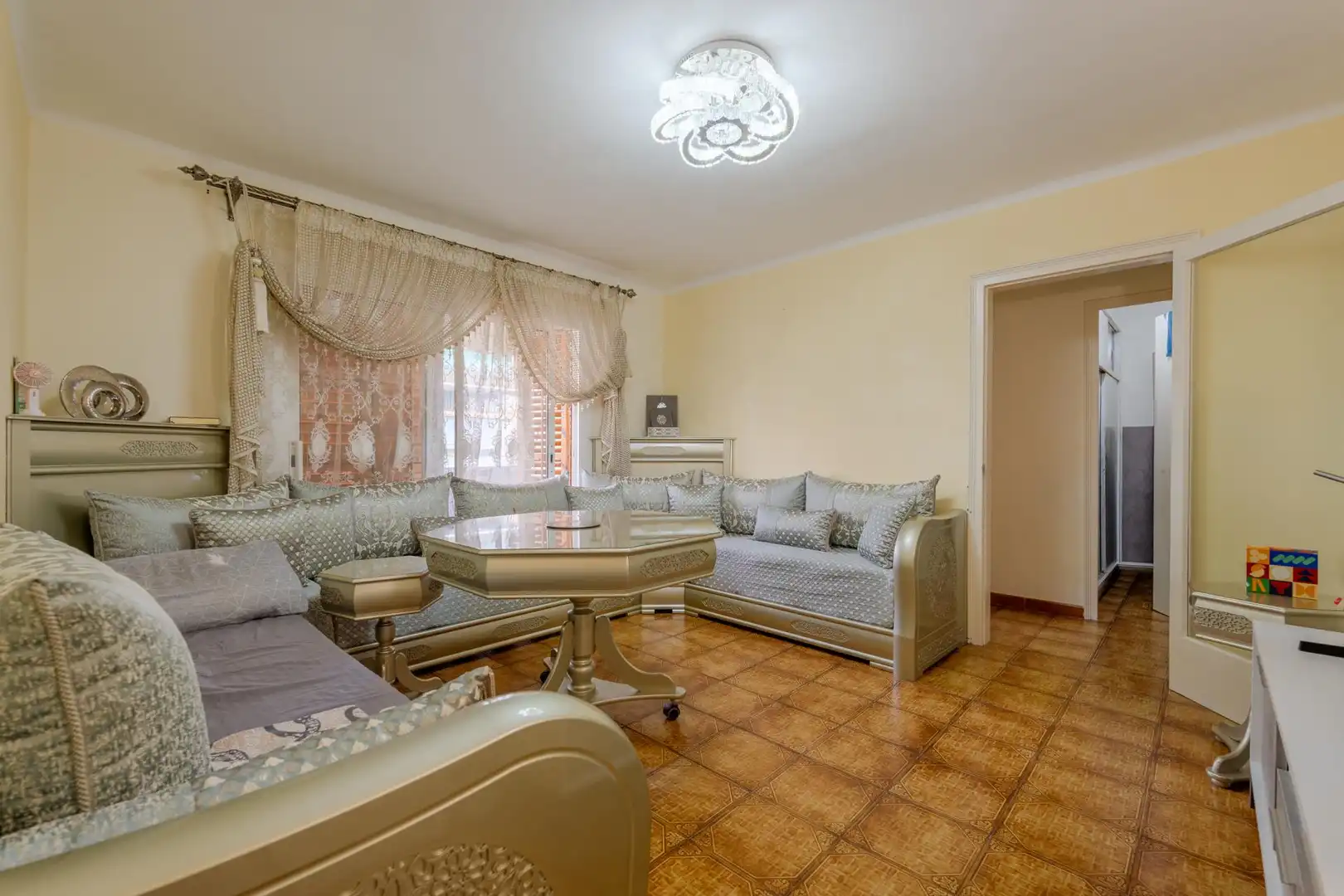Appartamento con terrazza in vendita a Can Gibert del Pla, imagen 5