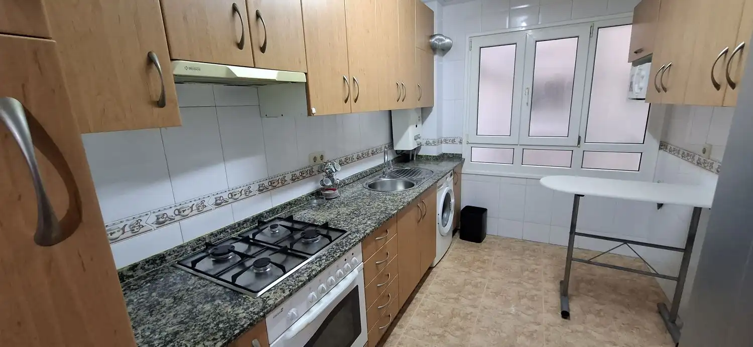 Piso con ascensor en venta en Cuatro Caminos - Plaza de la Cubela, imagen 5