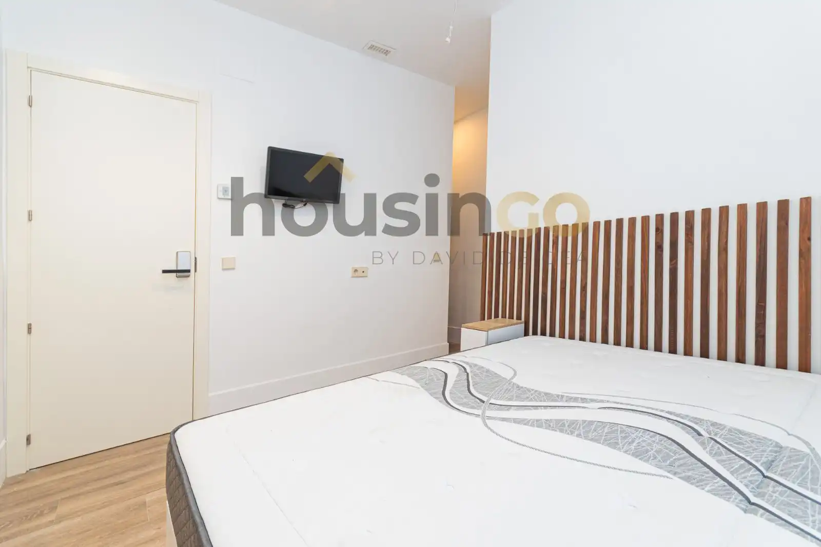 Study for rent in Juan Álvarez Mendizábal, Argüelles