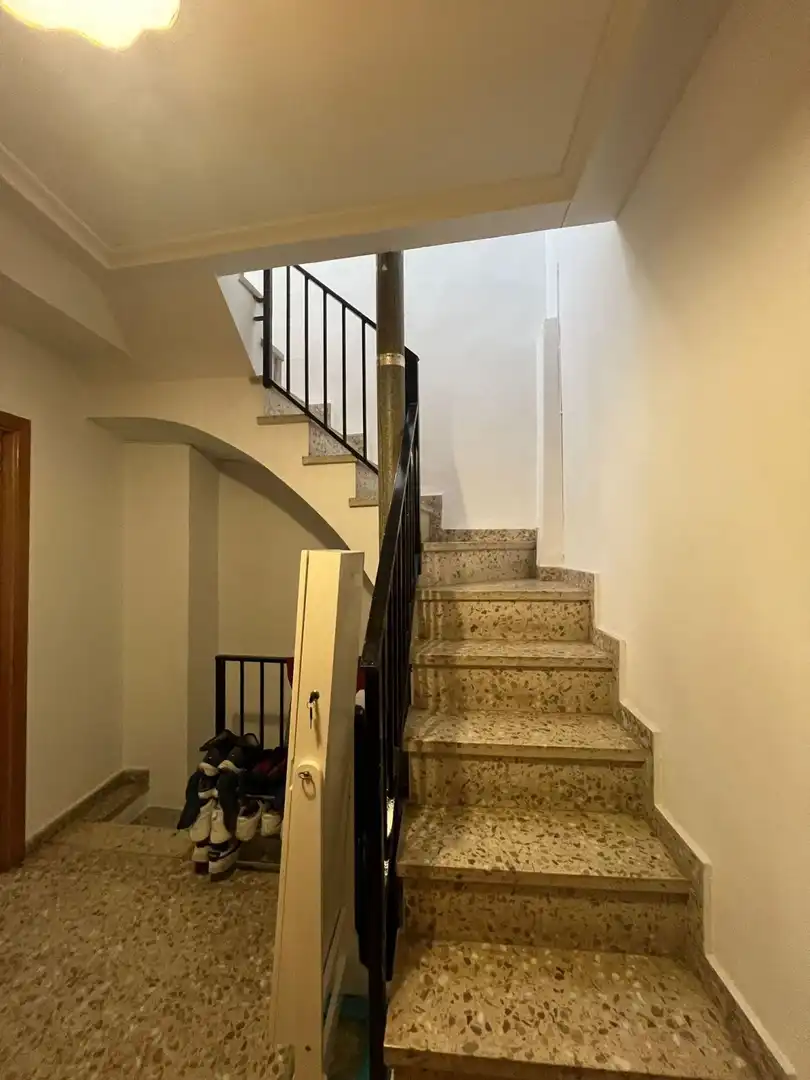 Houses for sale in Oliva  with Furnished