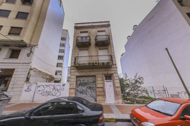 Casa-chalet en Venta en SANTA ANNA, 9 en Plaza Crevillente - Antiguos Juzgados - El Asilo