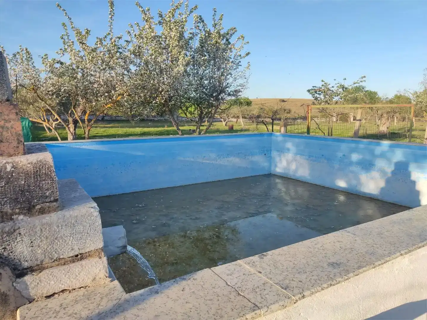 Piscina de Terreno en venta en Alconera