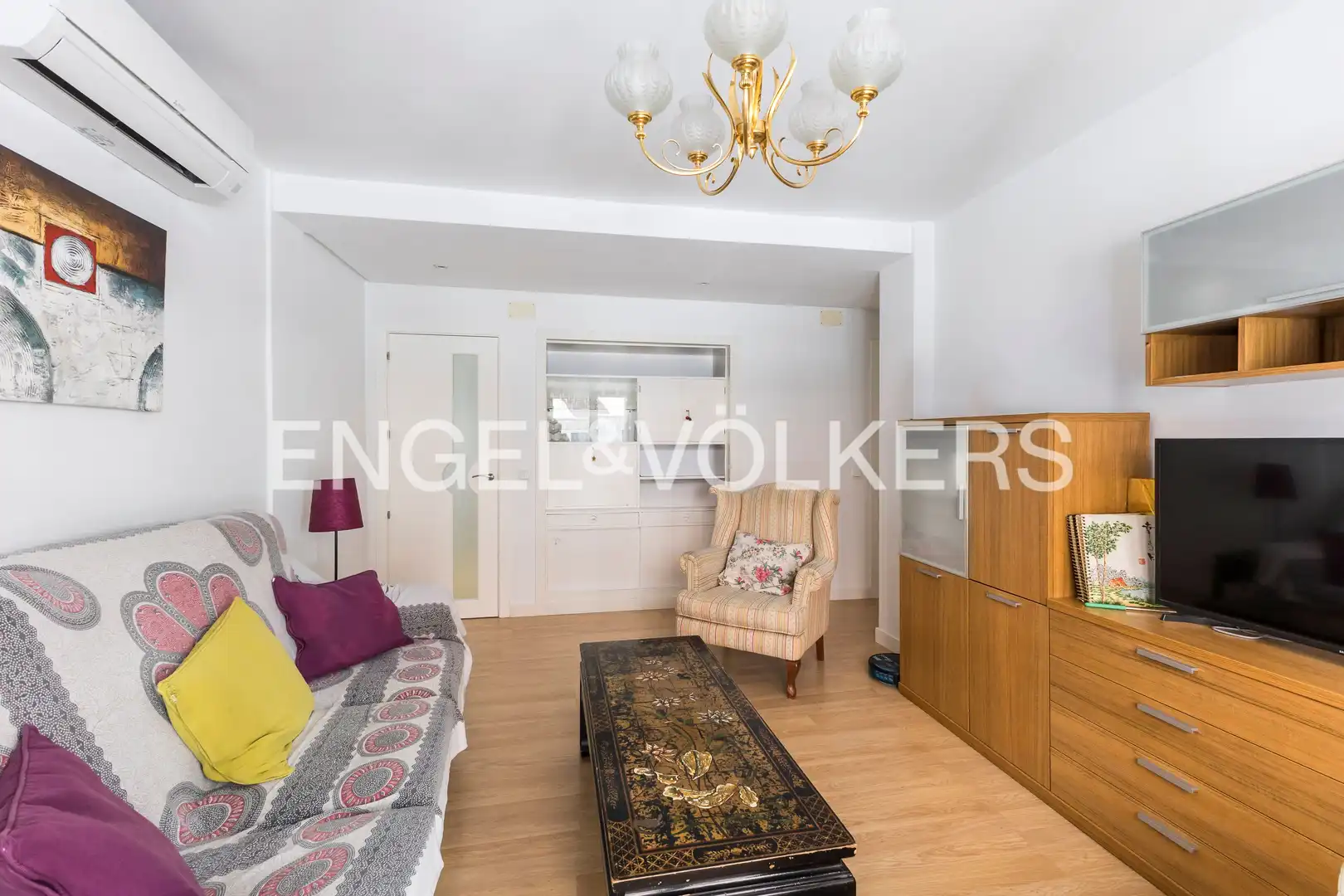 Wohnzimmer von Wohnung zum Verkauf in Madrid mit Klimaanlage, Heizung und Terrasse