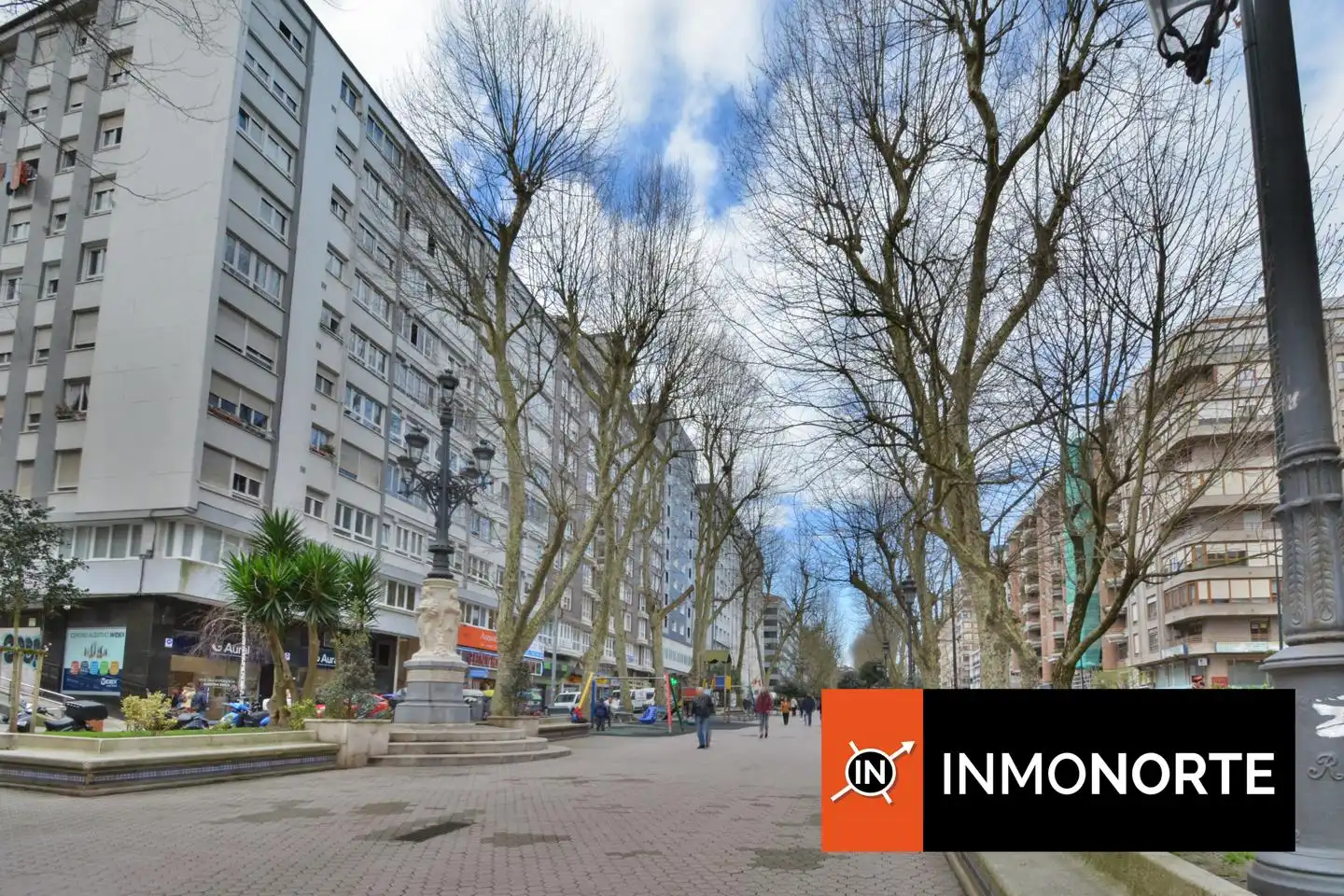 Vista exterior de Pis en venda en Santander amb Calefacció i Terrassa