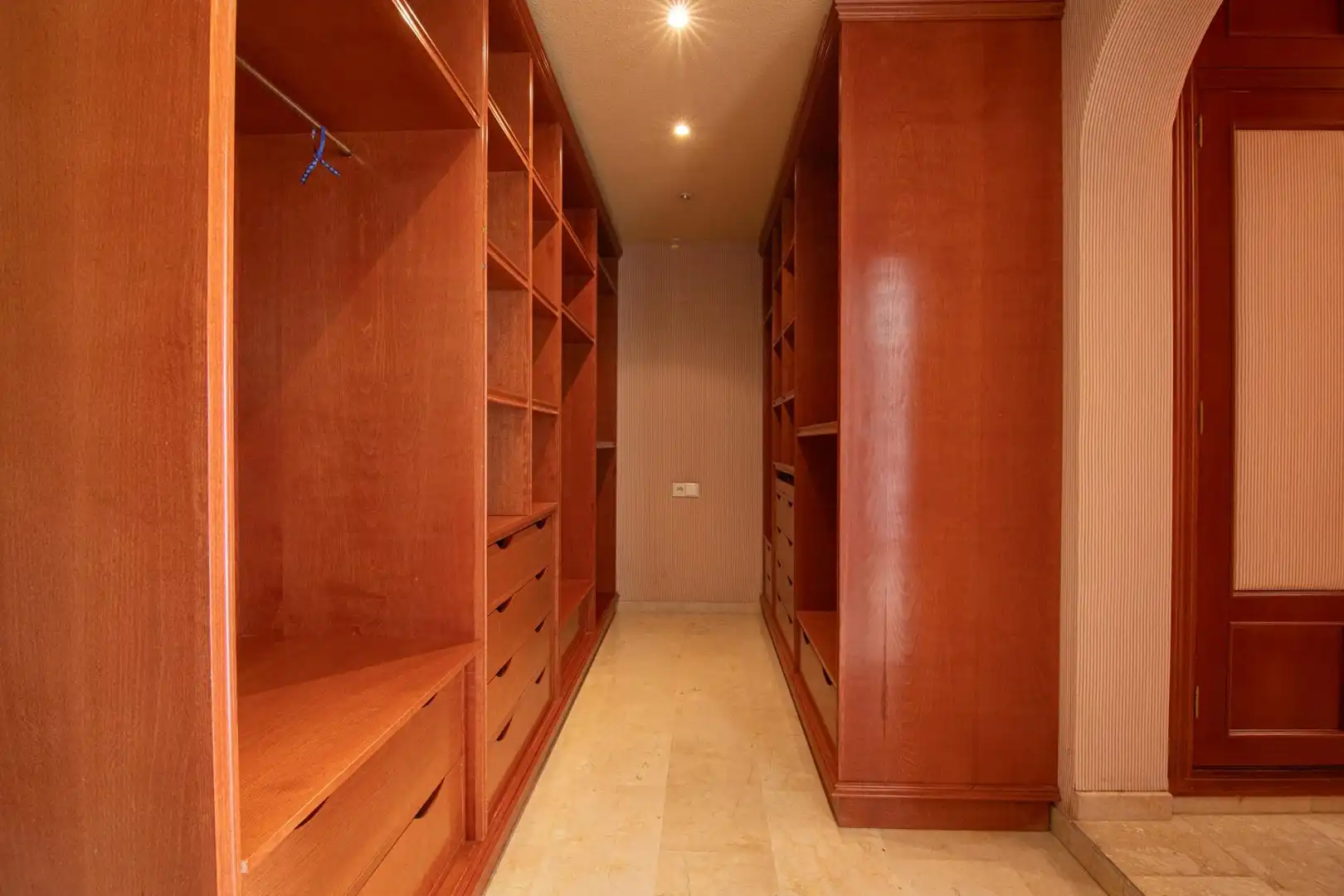 Dúplex en venta en Elche / Elx con Aire acondicionado, Calefacción y Trastero