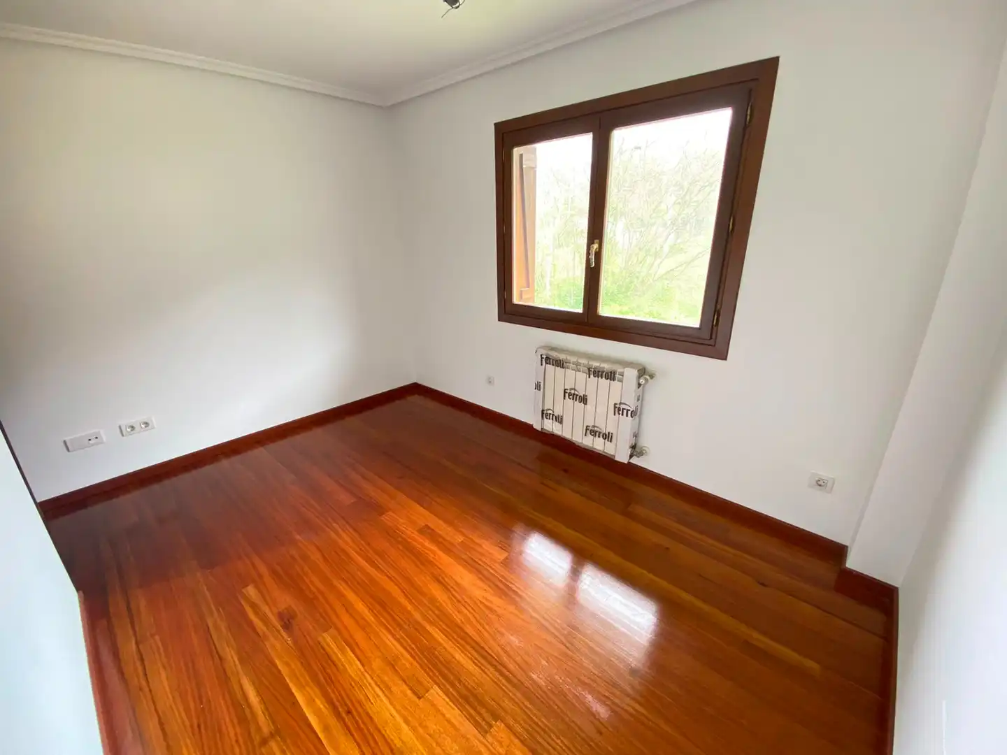 Casa o chalet en venta en Castro-Urdiales con Calefacción, Jardín privado y Parquet