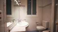 Bathroom of Flat for sale in  Barcelona Capital