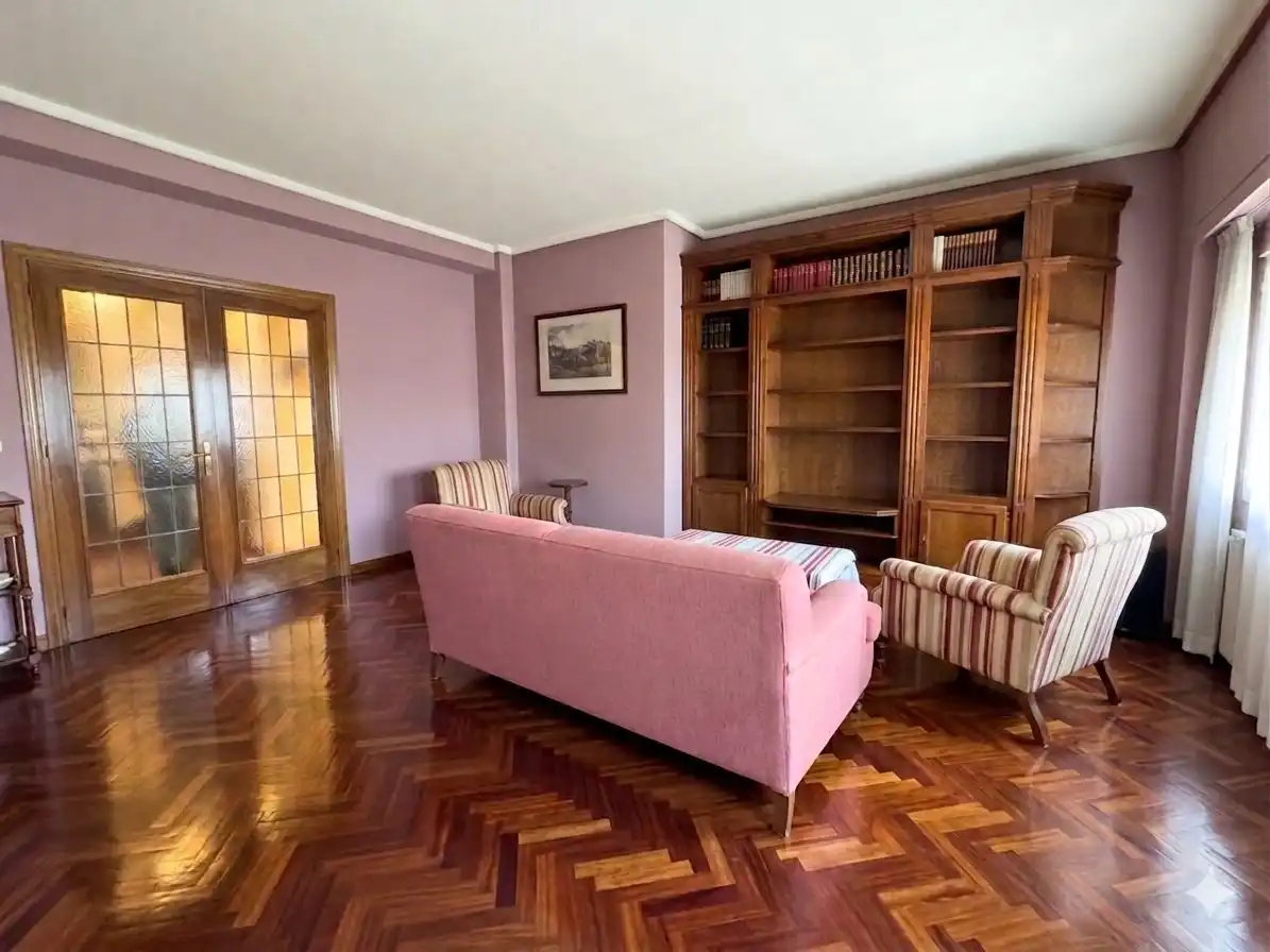 Wohnung zur Miete in Calle de Martín de los Heros, Argüelles