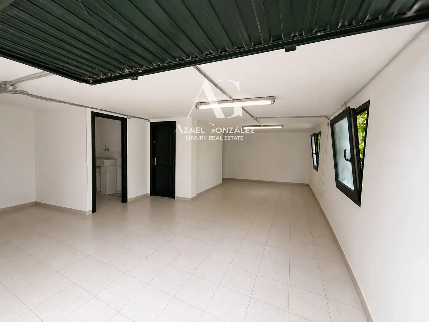 Casa o xalet en venda en Entrambasaguas amb Calefacció, Jardí privat i Traster