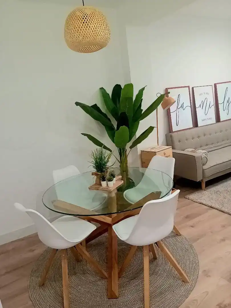 Menjador de Apartament en venda en  Logroño