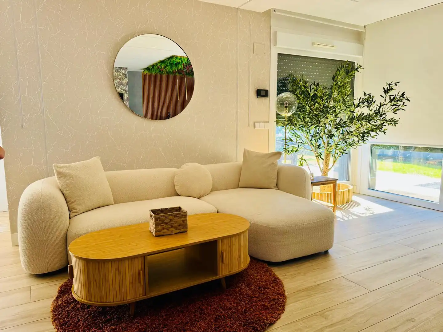 Sala d'estar de Casa o xalet en venda en Santander amb Calefacció, Jardí privat i Parquet