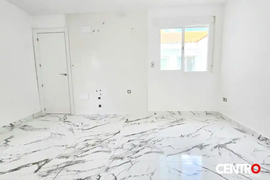 Piso en venta en Ogíjares con Terraza